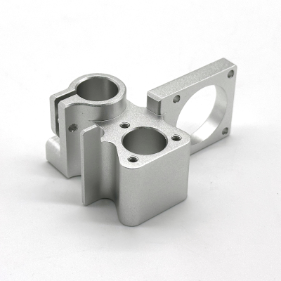 CNC鈑金加工的注意事項